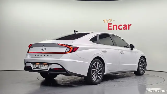 Main__Slider__Photo:Sonata Hyundai 2019.6-1