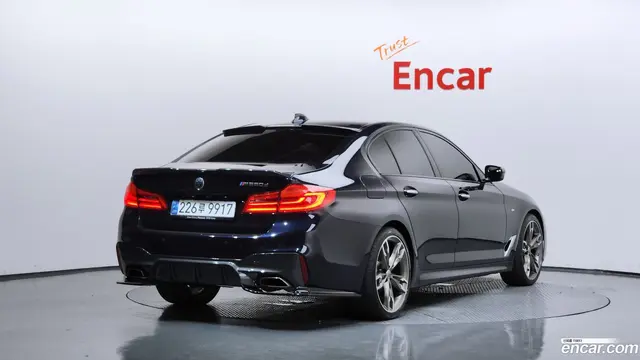 Main__Slider__Photo:5-Series BMW 2018.11-1