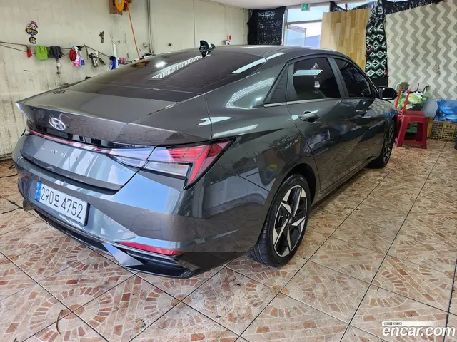 Main__Slider__Photo:AVANTE Hyundai 2023.1-1