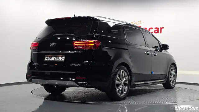 Main__Slider__Photo:Canival Kia 2018.8-1