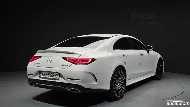 Main__Slider__Photo:CLS-Class Mercedes-Benz 2023.1-1
