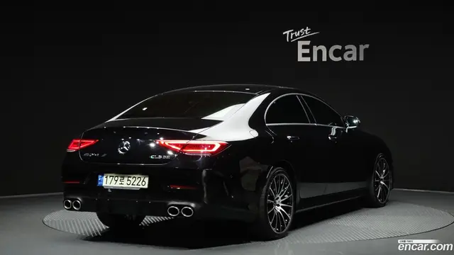 Main__Slider__Photo:CLS-Class Mercedes-Benz 2018.10-1