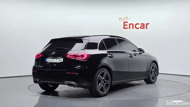 Main__Slider__Photo:A-Class Mercedes-Benz 2021.1-1