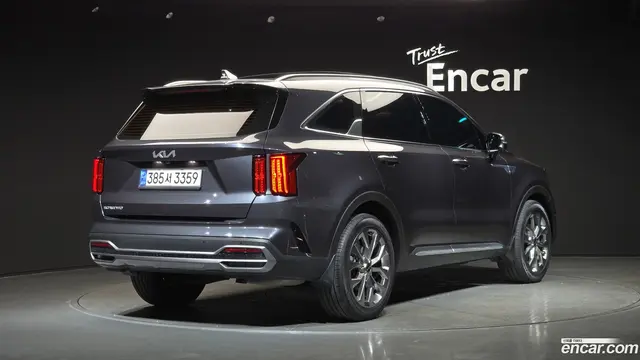 Main__Slider__Photo:Sorento Kia 2023.0-1