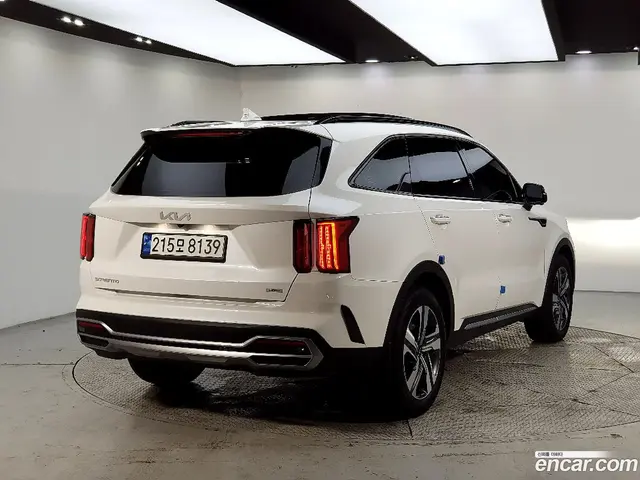 Main__Slider__Photo:Sorento Kia 2023.5-1