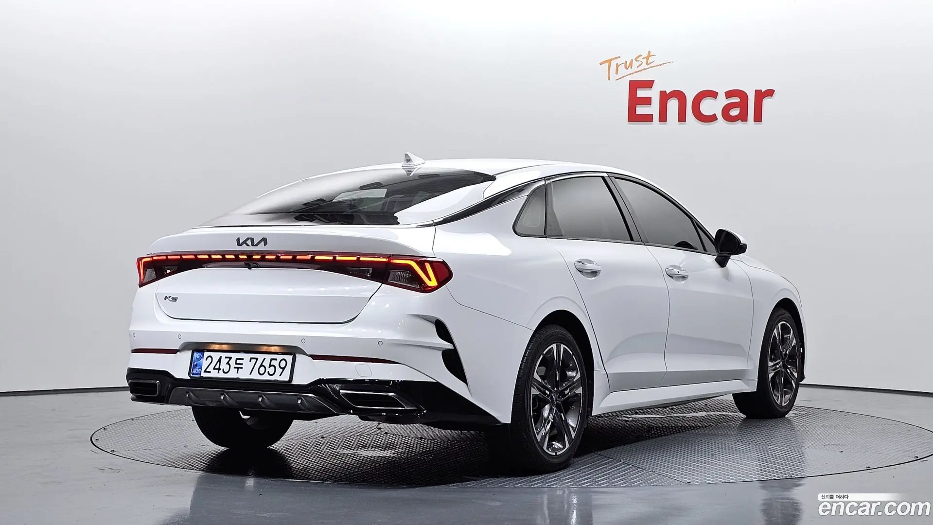 Main__Slider__Photo:K5 Kia 2022.6-1