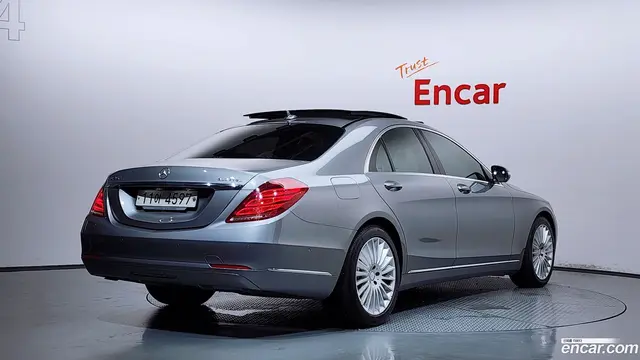 Main__Slider__Photo:S-Class Mercedes-Benz 2015.4-1