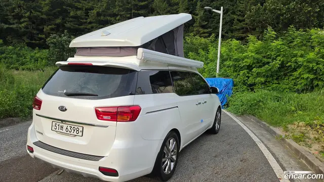 Main__Slider__Photo:Canival Kia 2019.6-1