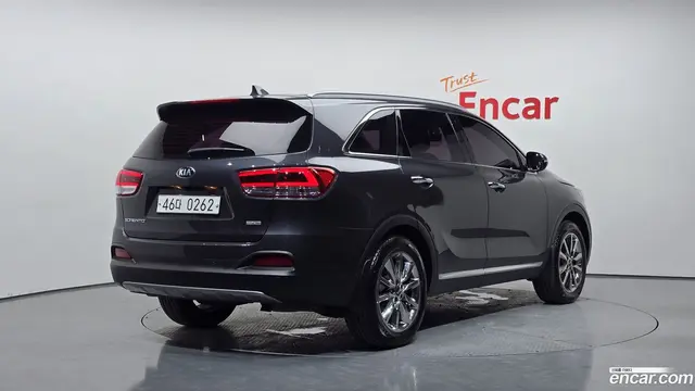Main__Slider__Photo:Sorento Kia 2016.11-1