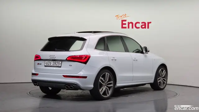 Main__Slider__Photo:SQ5 Audi 2014.7-1