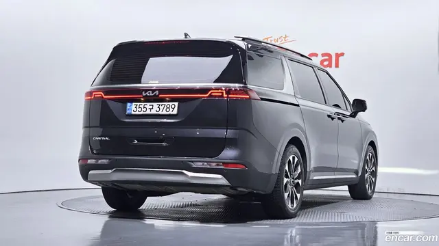 Main__Slider__Photo:Canival Kia 2022.5-1