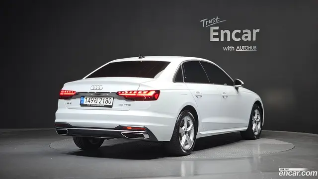 Main__Slider__Photo:A4 Audi 2022.5-1