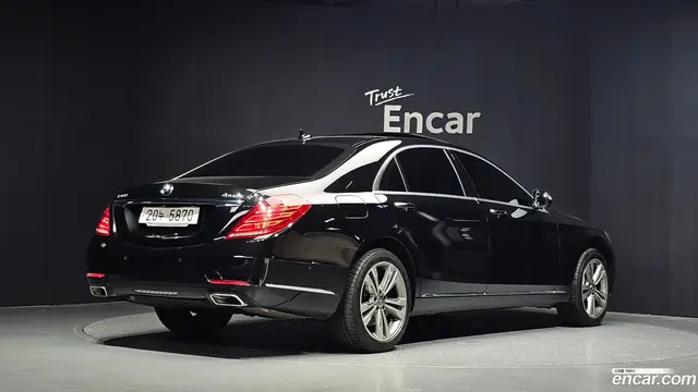 Main__Slider__Photo:S-Class Mercedes-Benz 2014.11-1