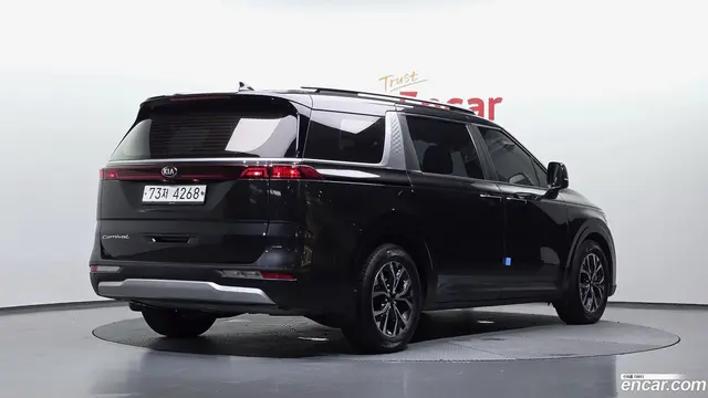 Main__Slider__Photo:Canival Kia 2021.4-1