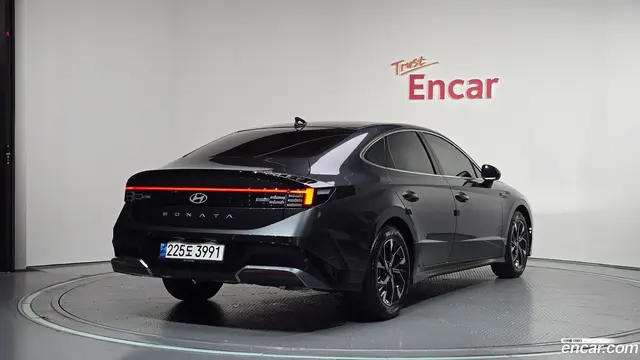 Main__Slider__Photo:Sonata Hyundai 2024.11-1