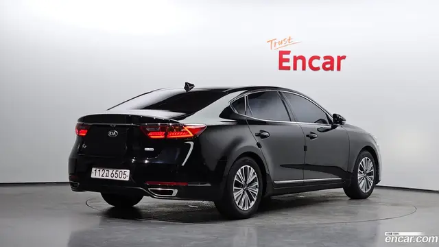 Main__Slider__Photo:K7 Kia 2018.3-1
