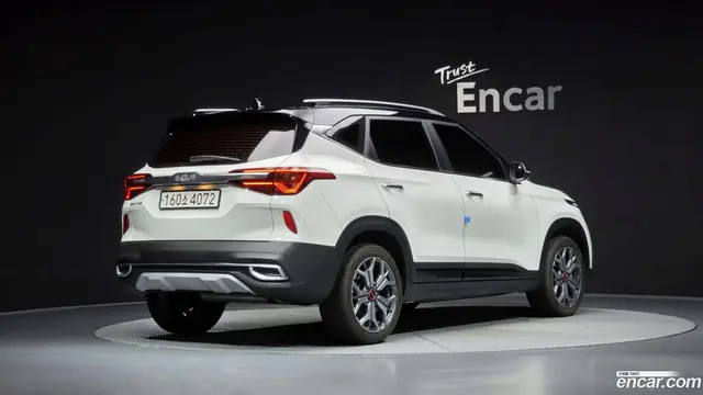 Main__Slider__Photo:Seltos Kia 2022.3-1