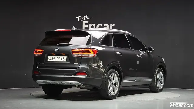 Main__Slider__Photo:Sorento Kia 2016.9-1