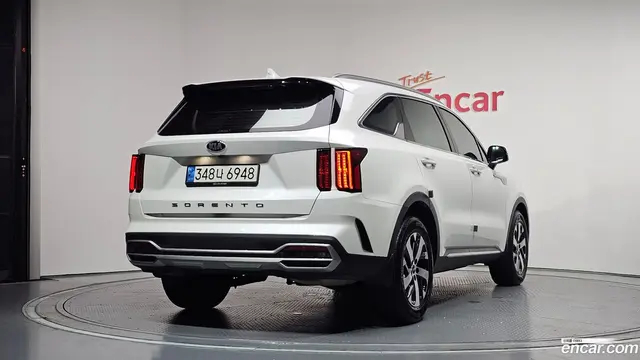 Main__Slider__Photo:Sorento Kia 2020.10-1