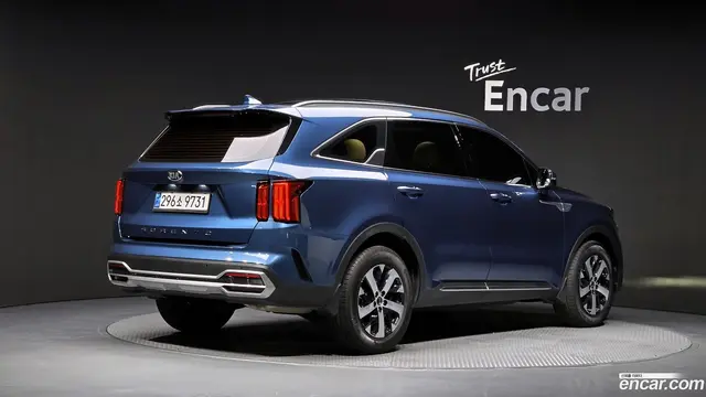 Main__Slider__Photo:Sorento Kia 2021.4-1