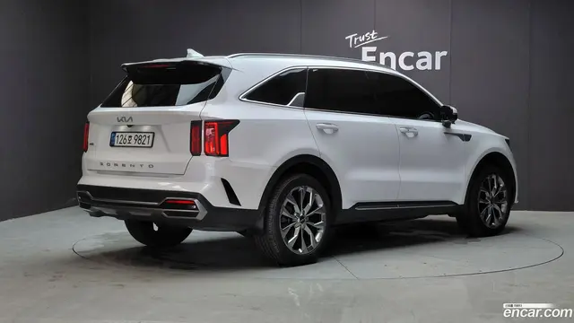 Main__Slider__Photo:Sorento Kia 2021.7-1