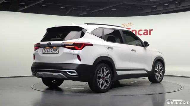 Main__Slider__Photo:Seltos Kia 2020.2-1