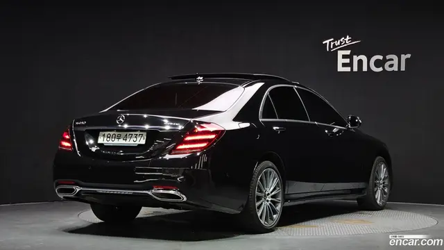 Main__Slider__Photo:S-Class Mercedes-Benz 2018.2-1