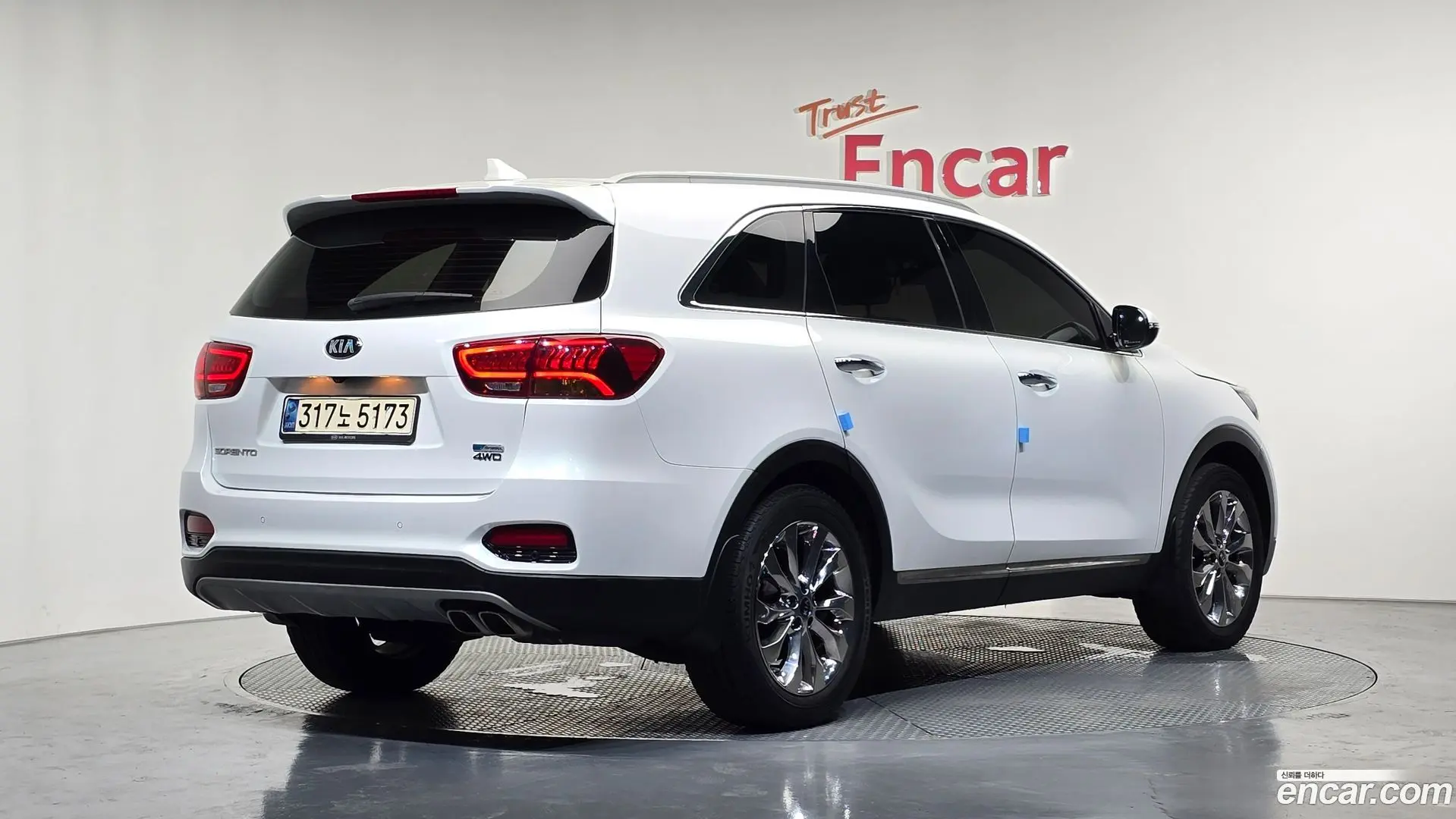 Main__Slider__Photo:Sorento Kia 2017.8-1