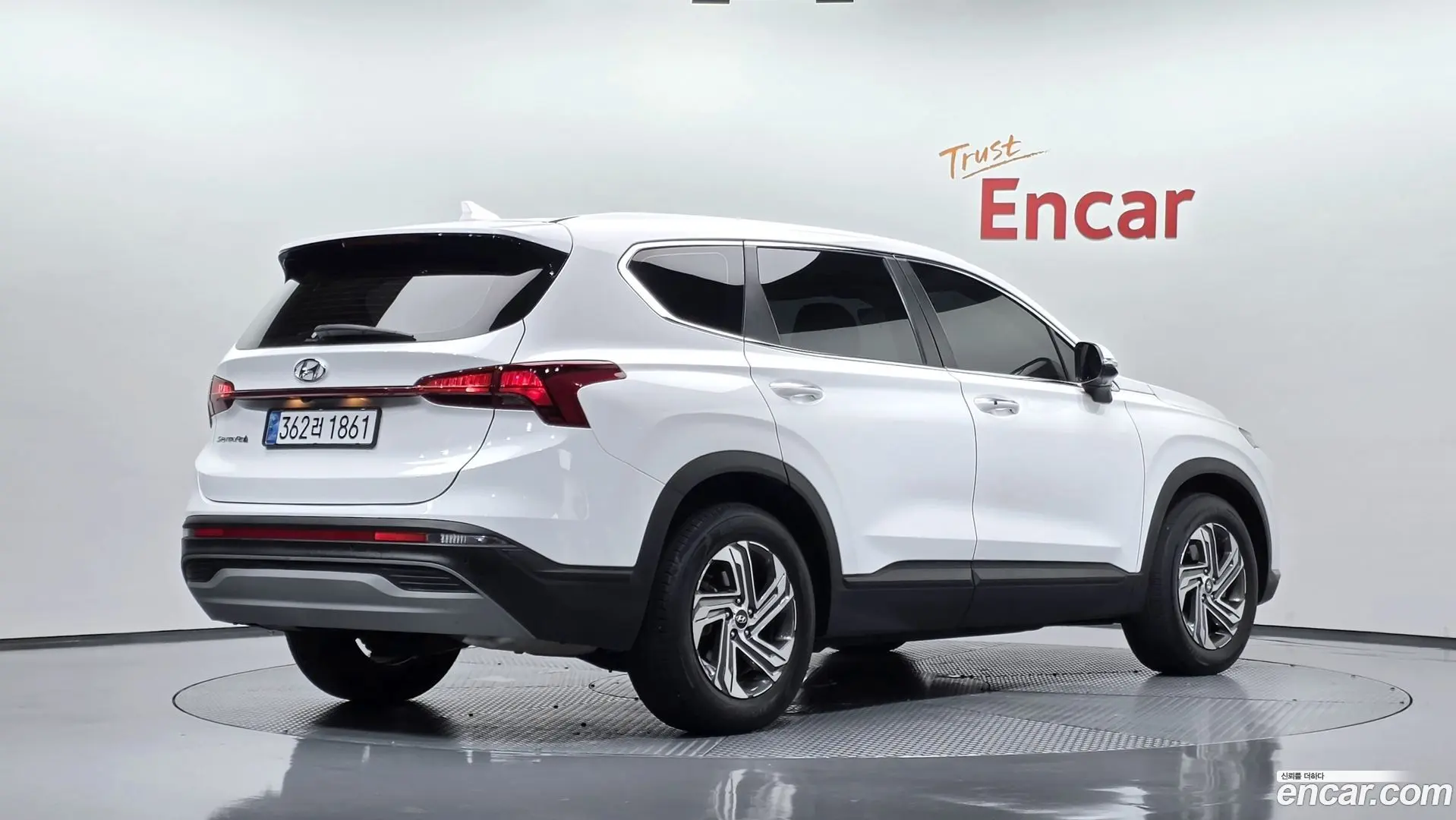 Main__Slider__Photo:Santafe Hyundai 2021.6-1