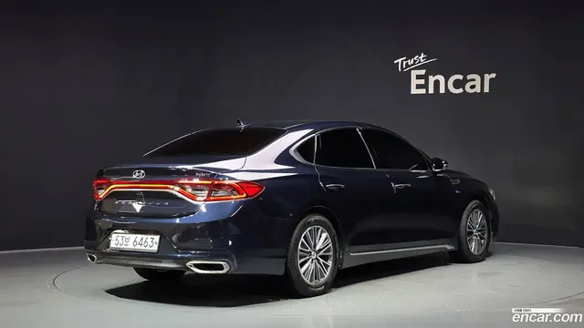 Main__Slider__Photo:Grandeur Hyundai 2017.4-1
