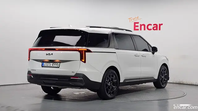 Main__Slider__Photo:Canival Kia 2025.10-1