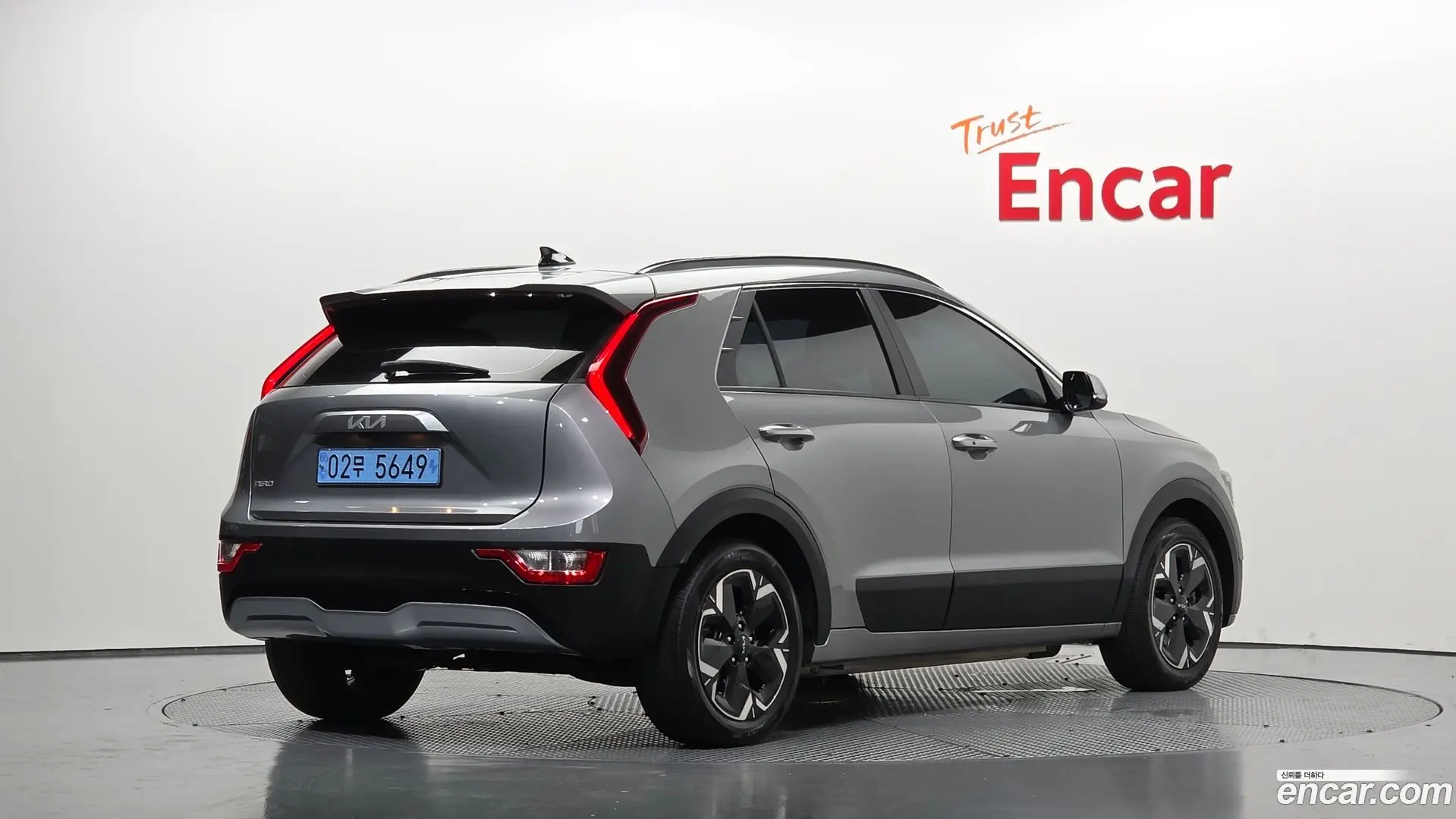 Main__Slider__Photo:Niro Kia 2022.7-1