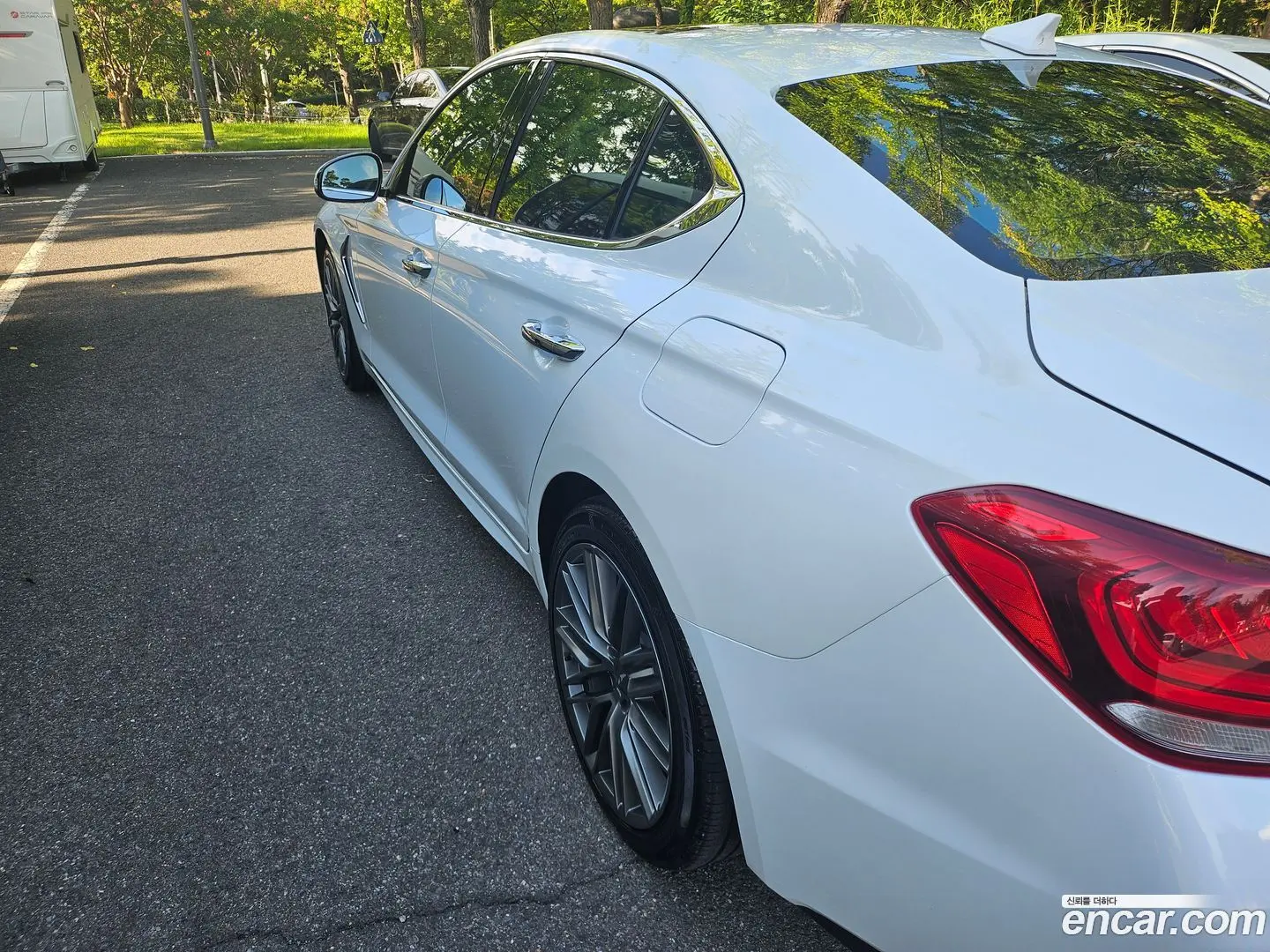 Main__Slider__Photo:G70 Genesis 2017.10-1