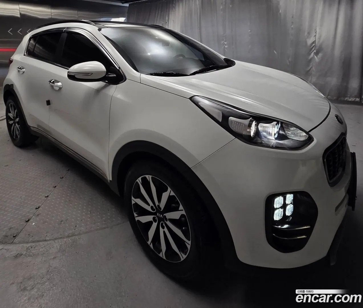 Main__Slider__Photo:Sportage Kia 2017.6-1