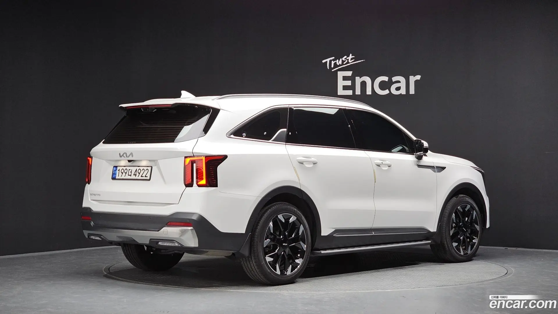 Main__Slider__Photo:Sorento Kia 2024.7-1