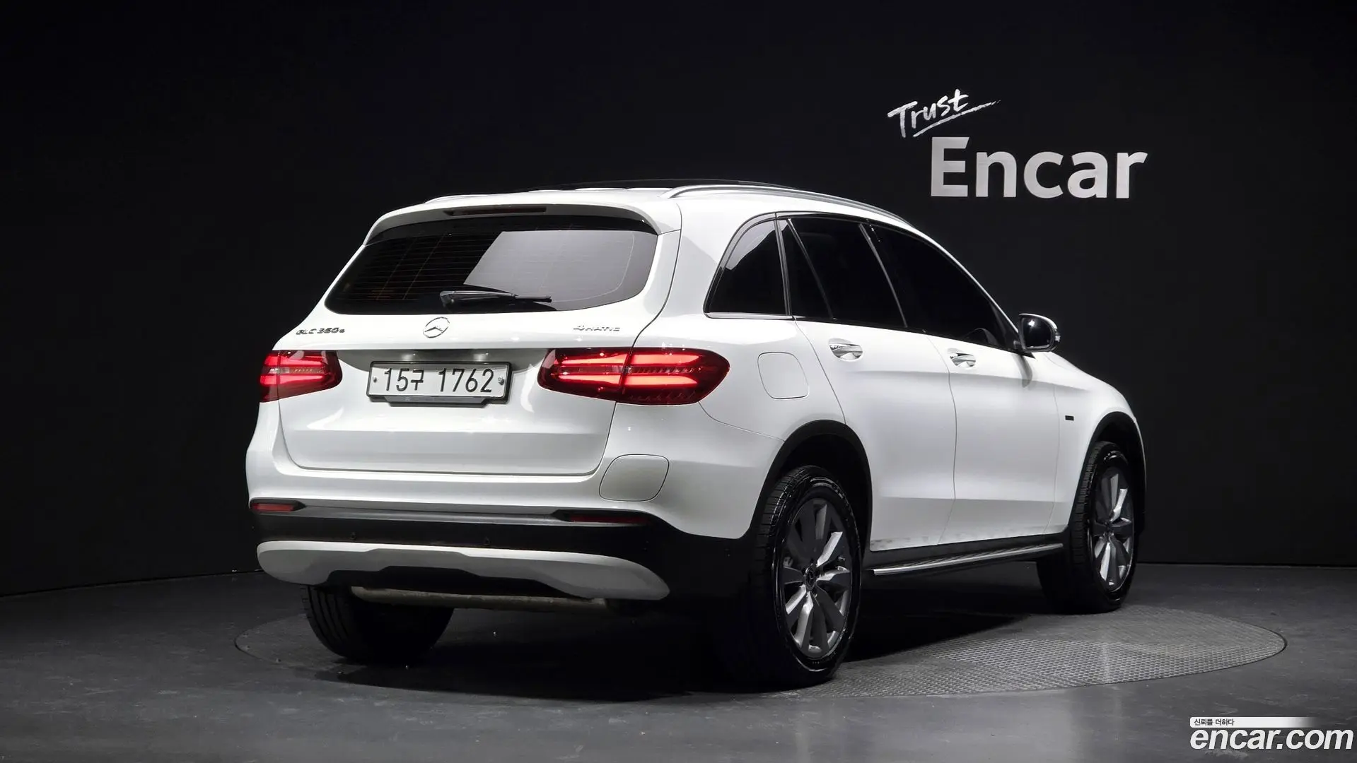 Main__Slider__Photo:GLC-Class Mercedes-Benz 2018.10-1