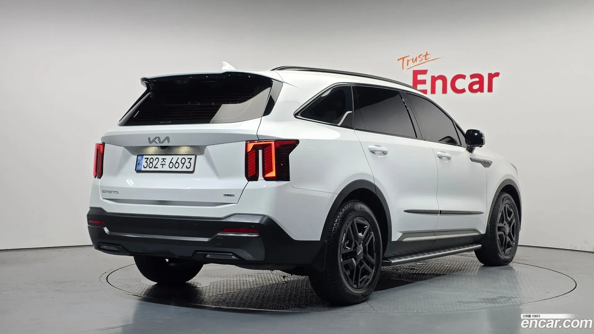 Main__Slider__Photo:Sorento Kia 2024.1-1