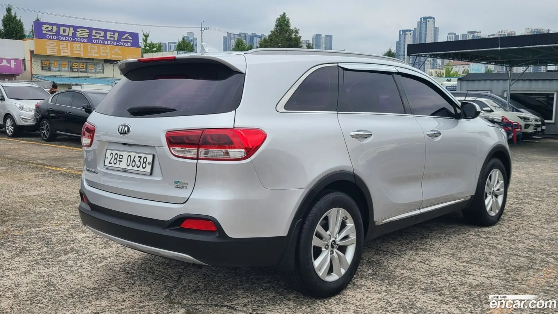 Main__Slider__Photo:Sorento Kia 2016.6-1