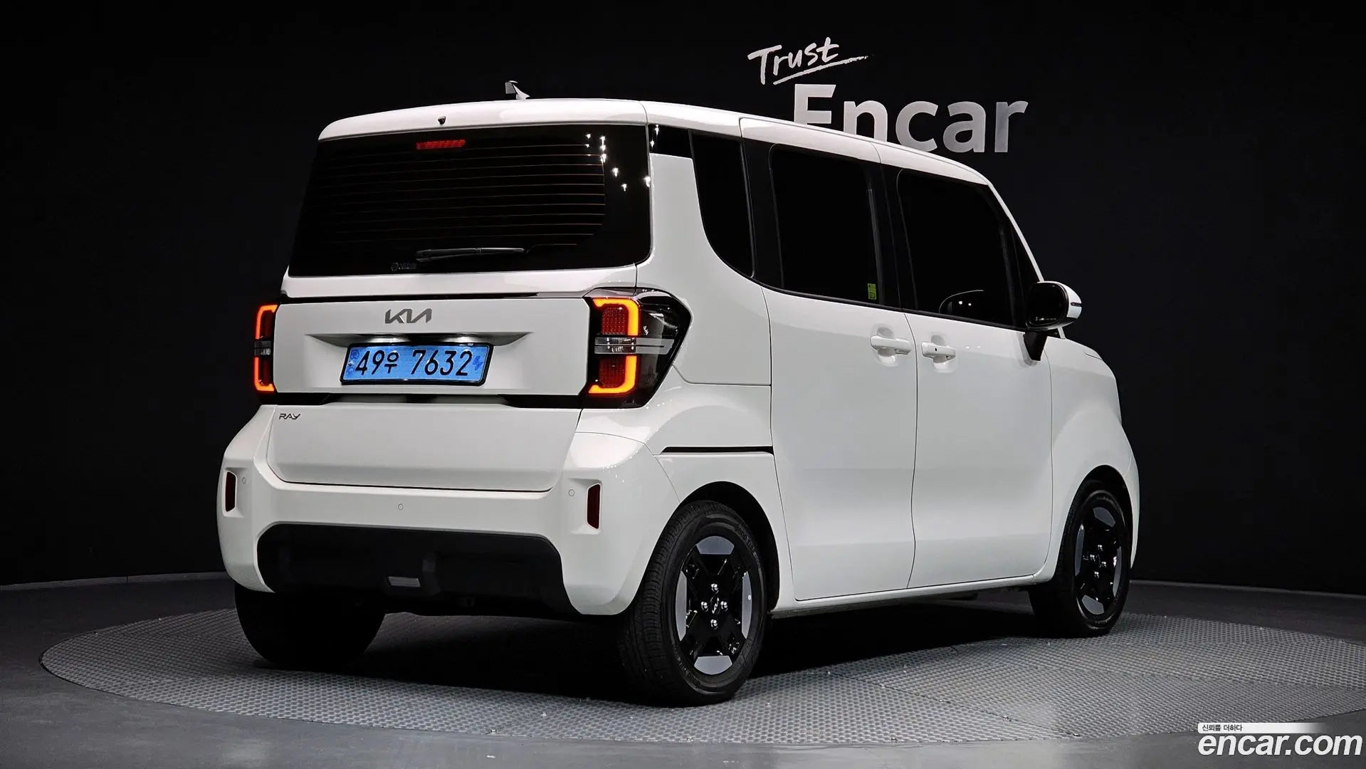 Main__Slider__Photo:RAY Kia 2024.5-1