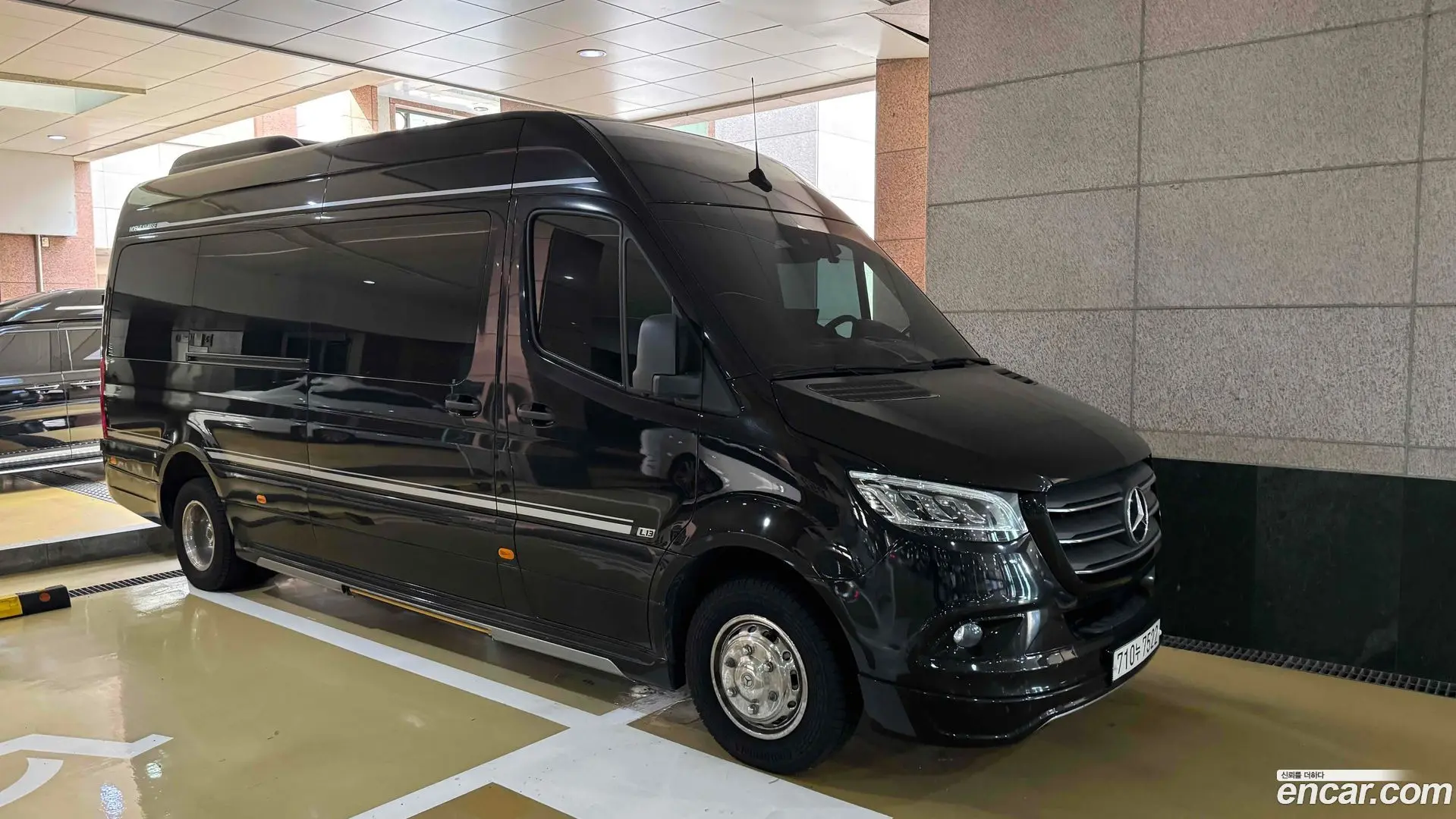 Main__Slider__Photo:Sprinter Mercedes-Benz 2020.9-1