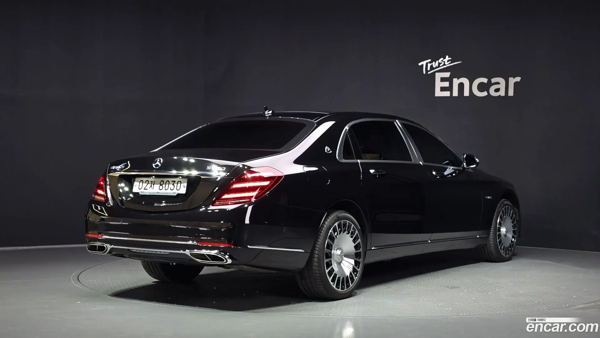 Main__Slider__Photo:S-Class Mercedes-Benz 2018.1-1