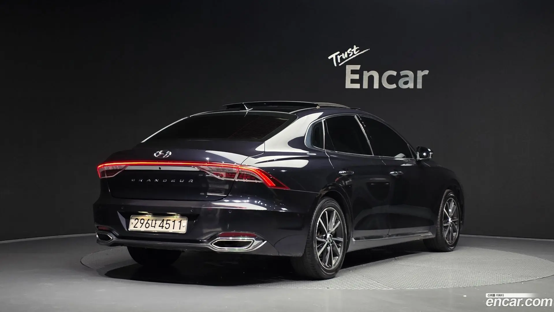 Main__Slider__Photo:Grandeur Hyundai 2020.3-1