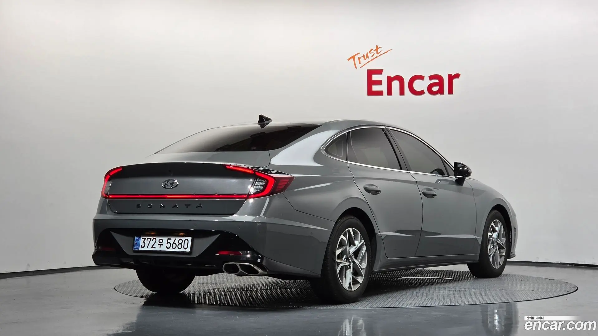 Main__Slider__Photo:Sonata Hyundai 2022.4-1