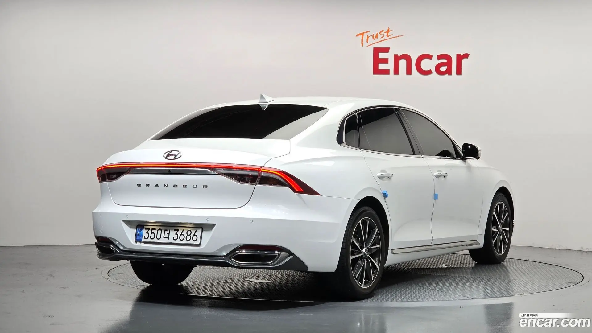 Main__Slider__Photo:Grandeur Hyundai 2021.7-1