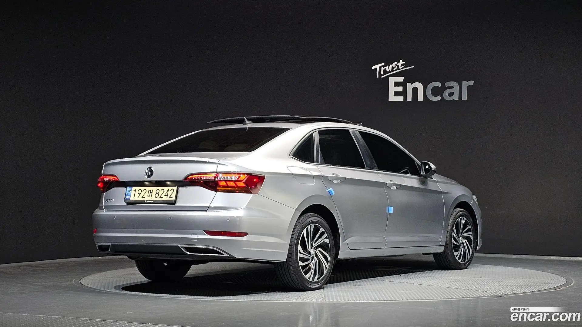 Main__Slider__Photo:Jetta Volkswagen 2021.4-1