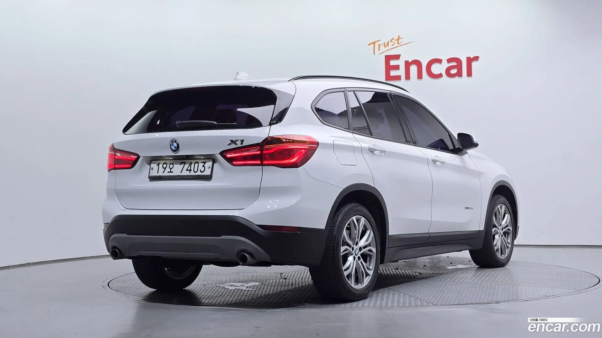 Main__Slider__Photo:X1 BMW 2016.1-1