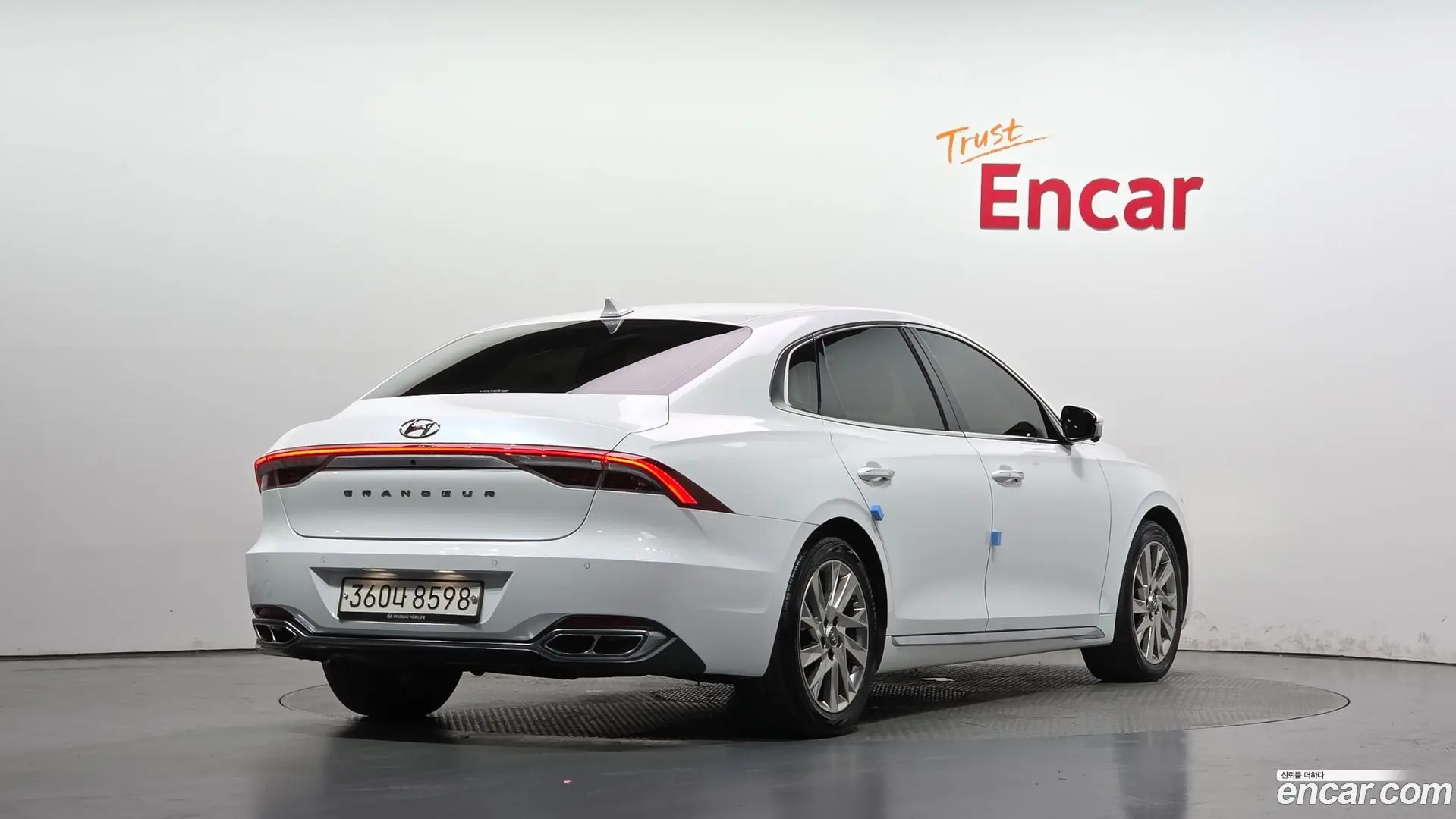 Main__Slider__Photo:Grandeur Hyundai 2020.7-1