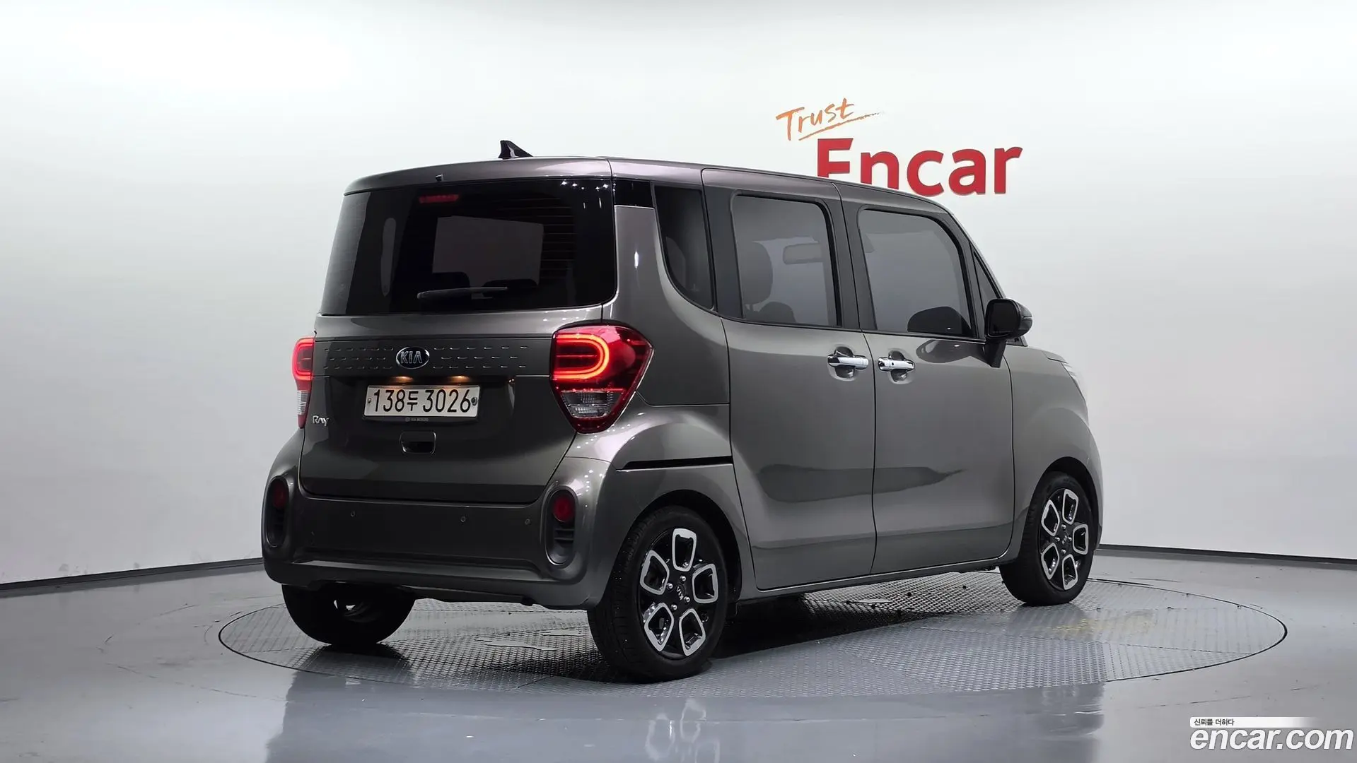 Main__Slider__Photo:RAY Kia 2020.6-1