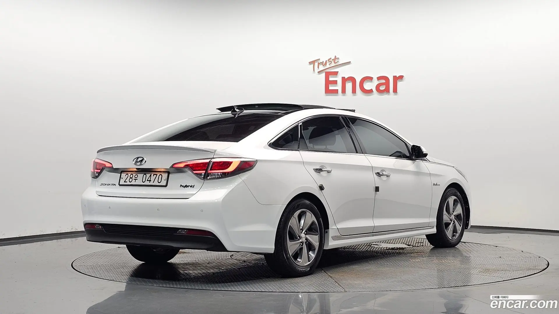 Main__Slider__Photo:Sonata Hyundai 2016.7-1