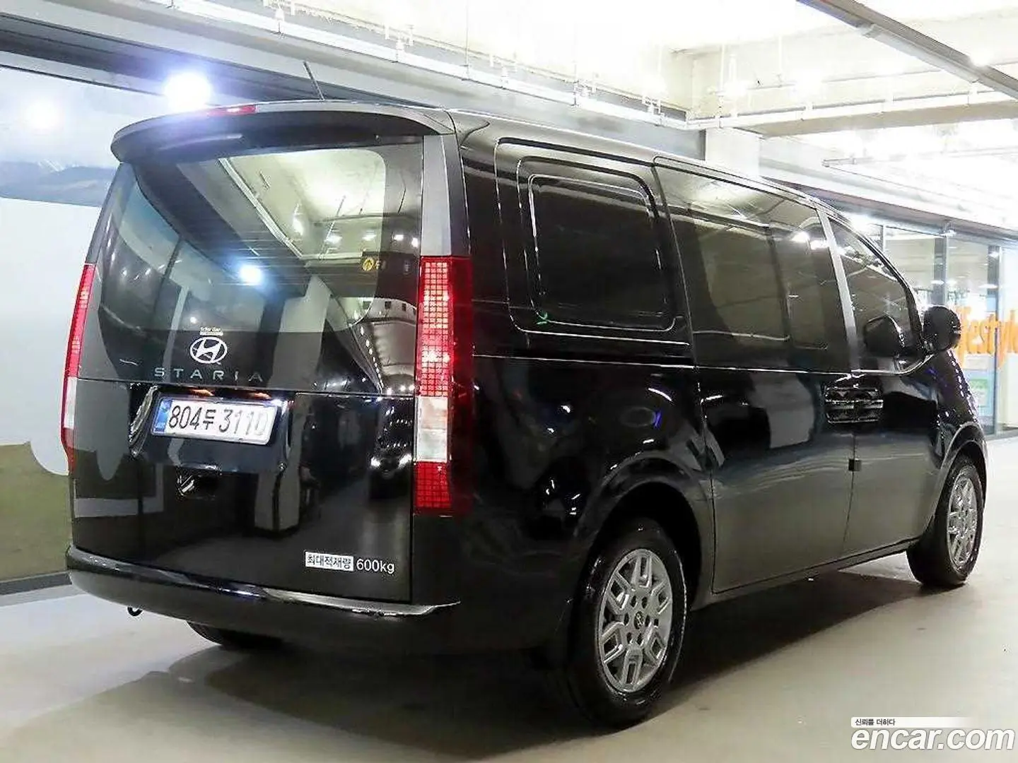 Main__Slider__Photo:Staria Hyundai 2025.4-1